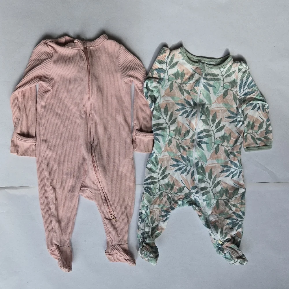 Bundle of 6 - Baby Girl's 3-6mo Sleeper Footie Bundle